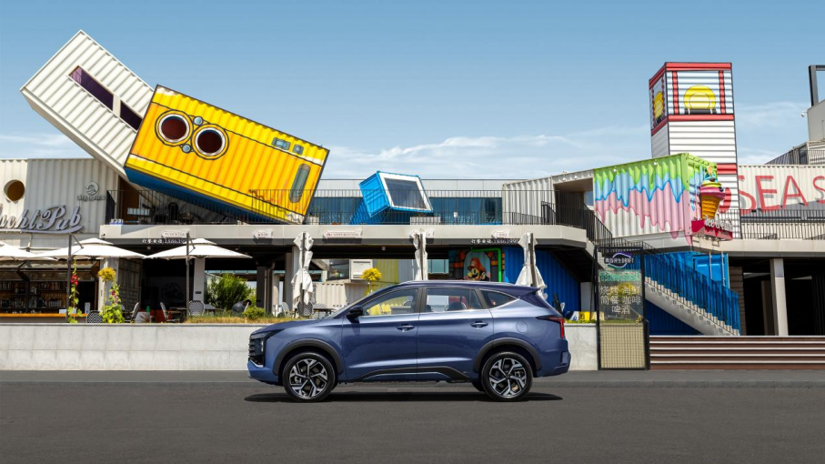 9.98-14.98万元  大七座电混SUV  尊龙凯时官网入口X8 E家正式上市2326.png